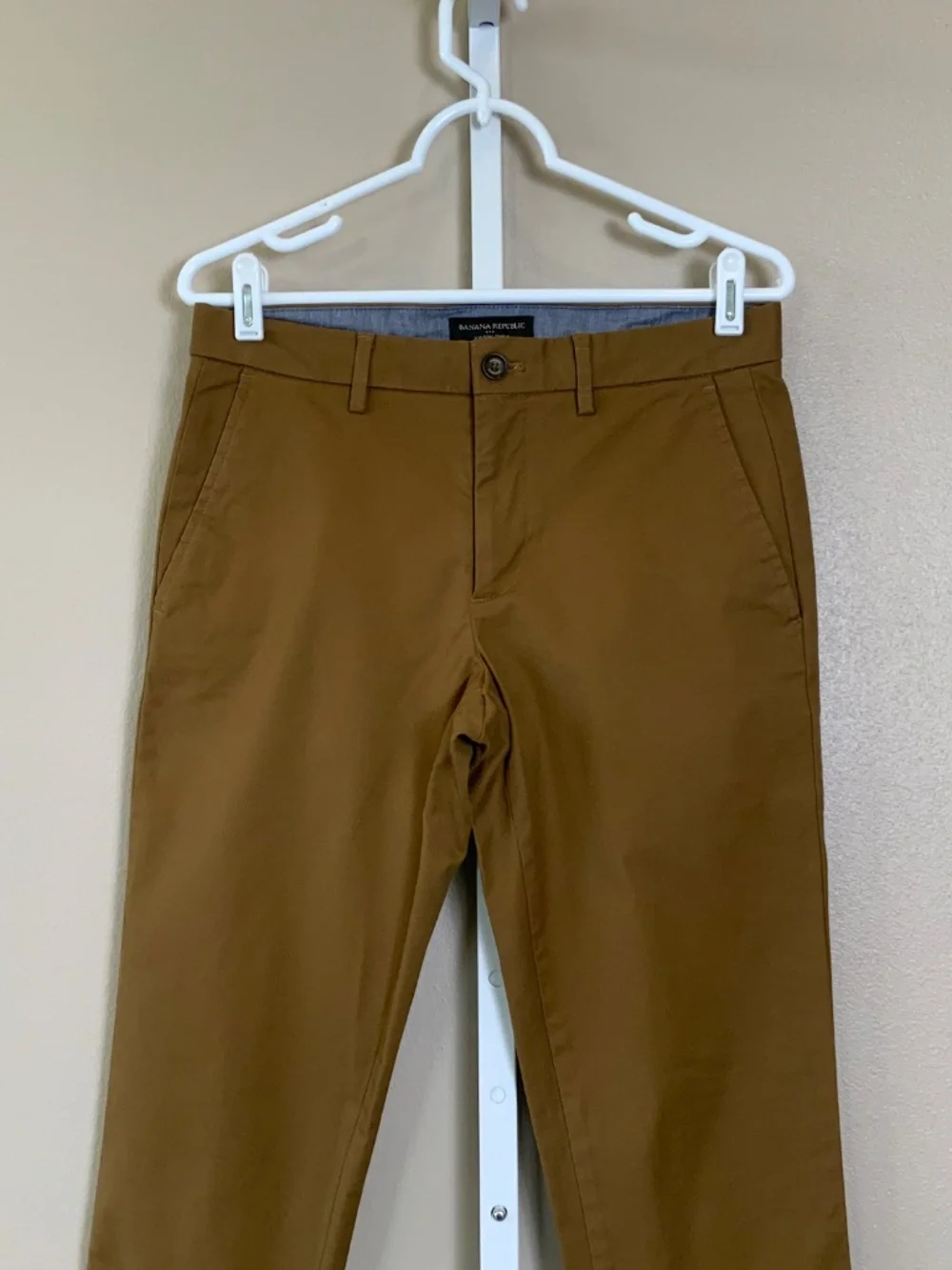 Banana Republic Mason Athletic Fit Chino Pants